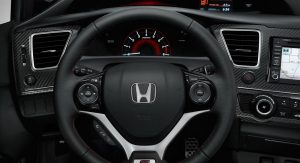 2013_Honda_Civic_Si_Coupe_04