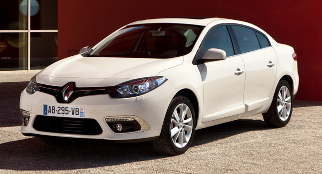  2013 Renault Fluence Sedan Goes Under the Knife, Gains a Clio-Like Fascia