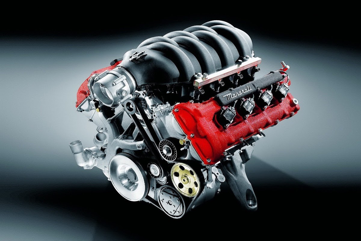 Двигатель мазерати. Двигатель Мазерати v8. Двигатель Мазерати Кватропорте 4.2 v8. Maserati Quattroporte двигатель. Maserati v8 3.8.