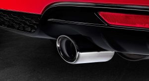 2013_Honda_Civic_Si_Sedan_12