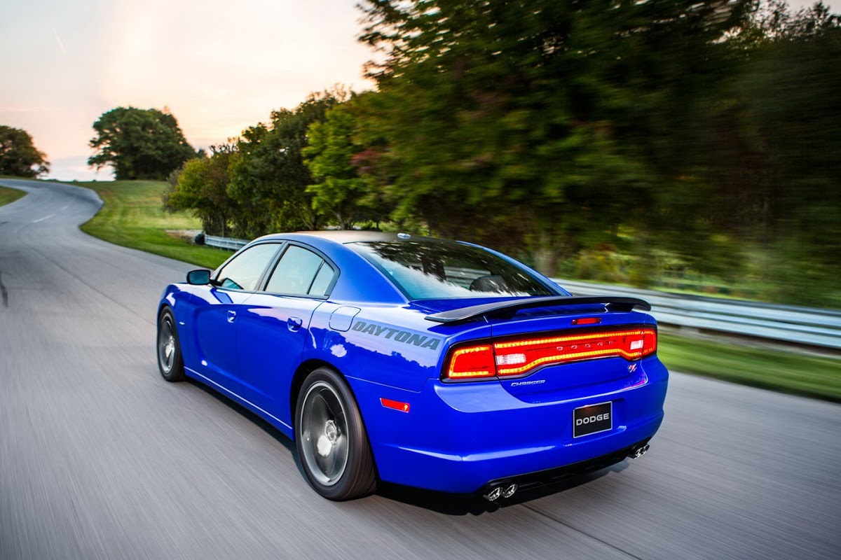 Dodge charger v8
