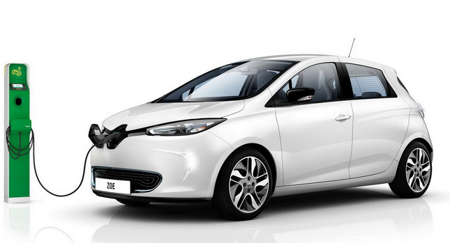  Renault Delays Zoe EV Launch So It Won’t Steal New Clio 4’s Thunder