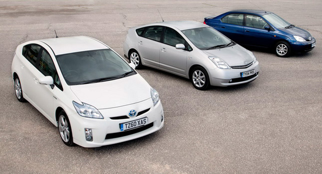  Toyota Considers Changing Prius Design to Make it More Appealing