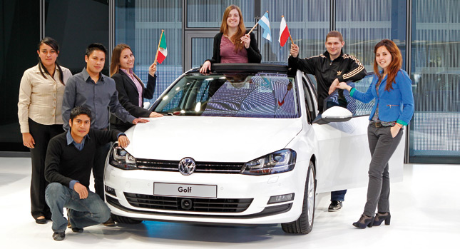  Volkswagen has Received 40,000 Pre-Orders for the New Golf 7 that will Launch on Saturday