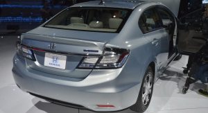2013-Honda-Civic-33