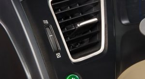 2013_Honda_Civic_EX_L_Sedan_Navi_41