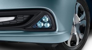 2013_Honda_Civic_Hybrid_02