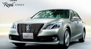 2013-Toyota-Crown-Royal-2 2013-Toyota-Crown-Royal-2