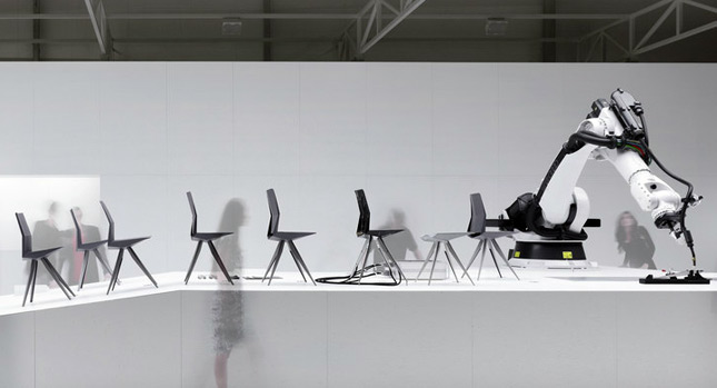  Audi's R18 Ultra Lightweight Chair Made from Carbon-Fiber and Aluminum