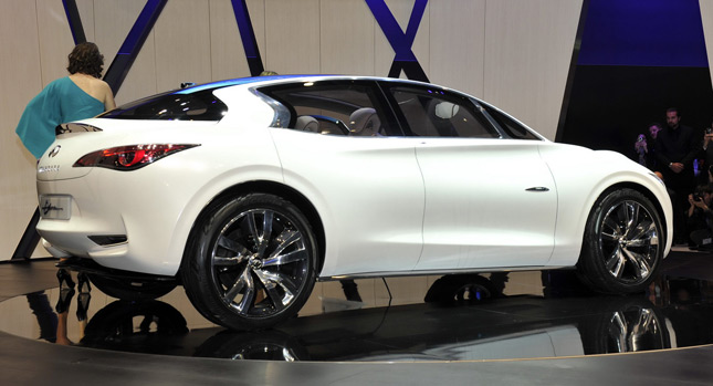  Infiniti to Build New Compact Model at Nissan's UK Plant