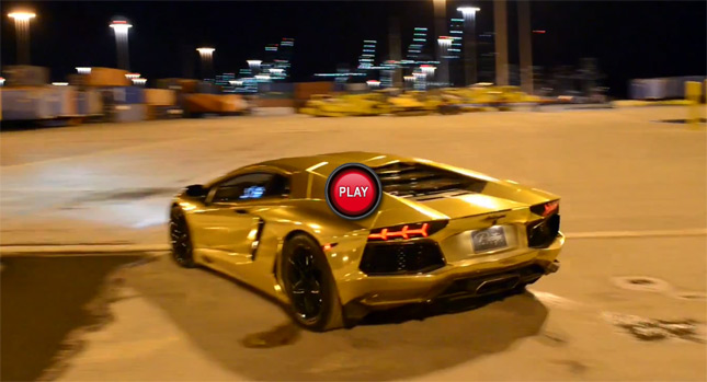  Flogging a Gold-Finished Lamborghini Aventador Around an Empty Port Looks Fun