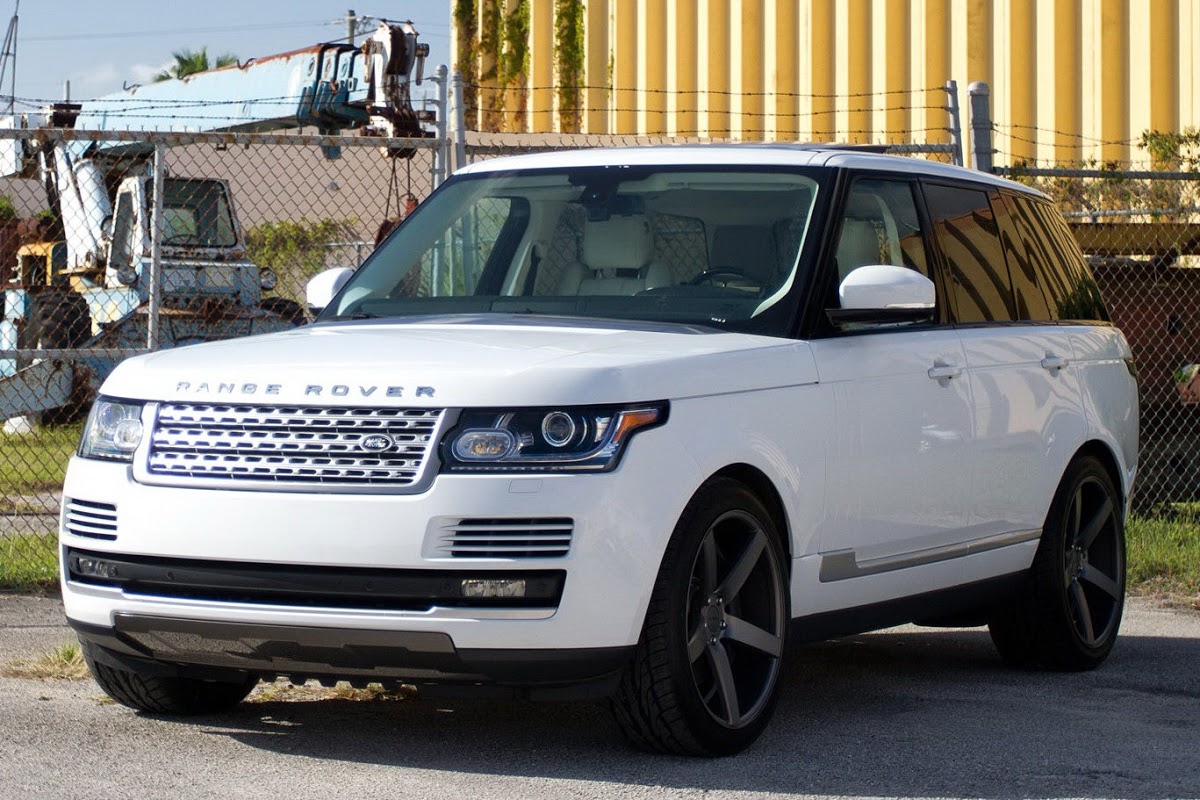 2013 Range Rover HSE Riding on Vossen's Concave 22-Inch Rims w/Video.