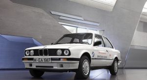 BMW-325iX-1 BMW-325iX-1