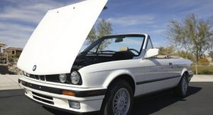 1993-BMW-325i-Convertible-14