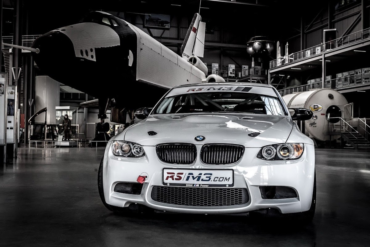 RS-Racingteam Turns BMW M3 Into a Lightweight Track Racer
