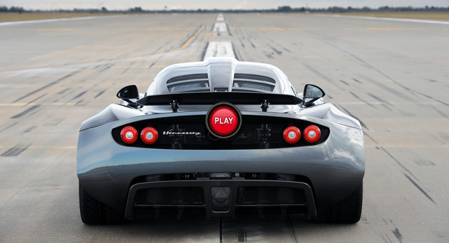  Hennessey Venom GT World’s Fastest Production Car from 0 to 300km/h – 186MPH
