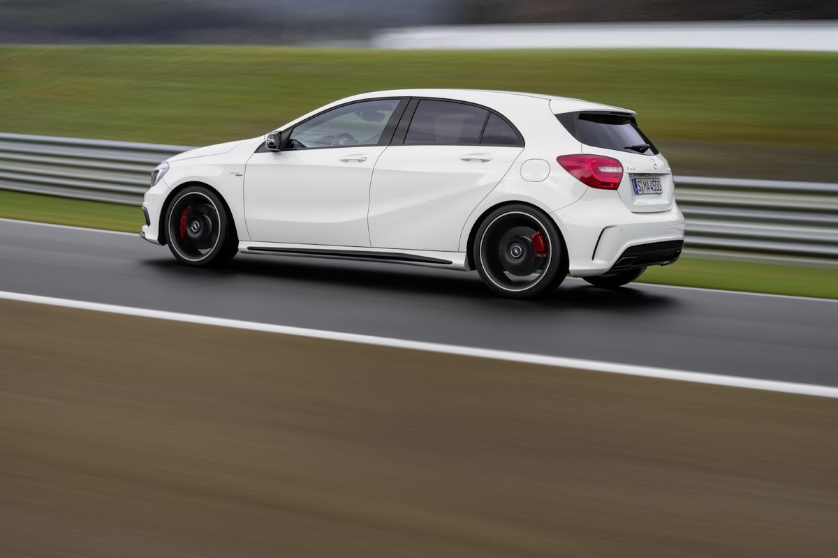 Mercedes Benz Details New A45 Amg Hot Hatch With 355hp 27 Photos Video Carscoops