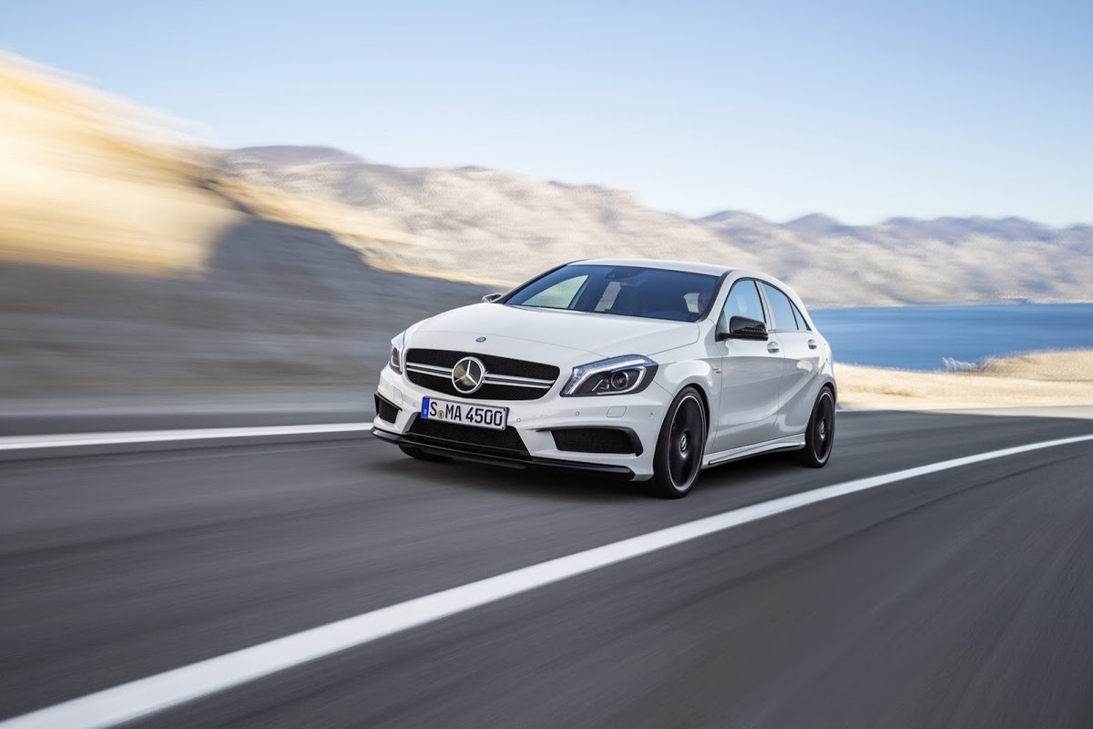 Mercedes Benz Details New A45 Amg Hot Hatch With 355hp 27 Photos Video Carscoops