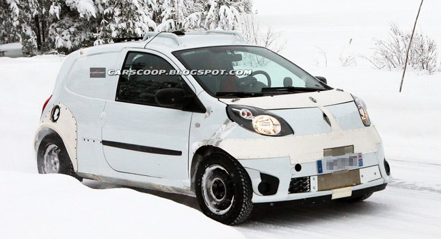  Scoop: Funny Looking Twingo Prototype is a Chassis Mule for Next Smart ForFour
