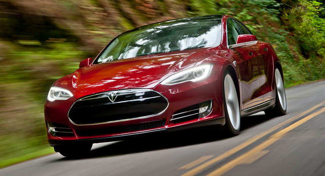  Tesla CEO Elon Musk Calls N.Y. Times’ Model S Cold Range Report “A Fake”