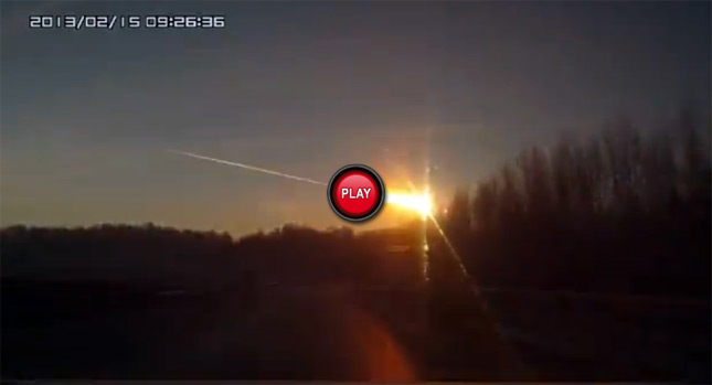  That Wasn't Superman, It Was a Meteorite Falling in Russia and It Was Captured by Dashcams!