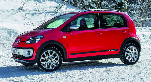  Volkswagen Mini Crosses to the SUV Side with New Cross Up! Variant