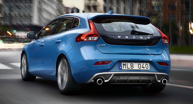  2014 Volvo V40 Gains Updated Engine Lineup, More AWD Offers for Cross Country