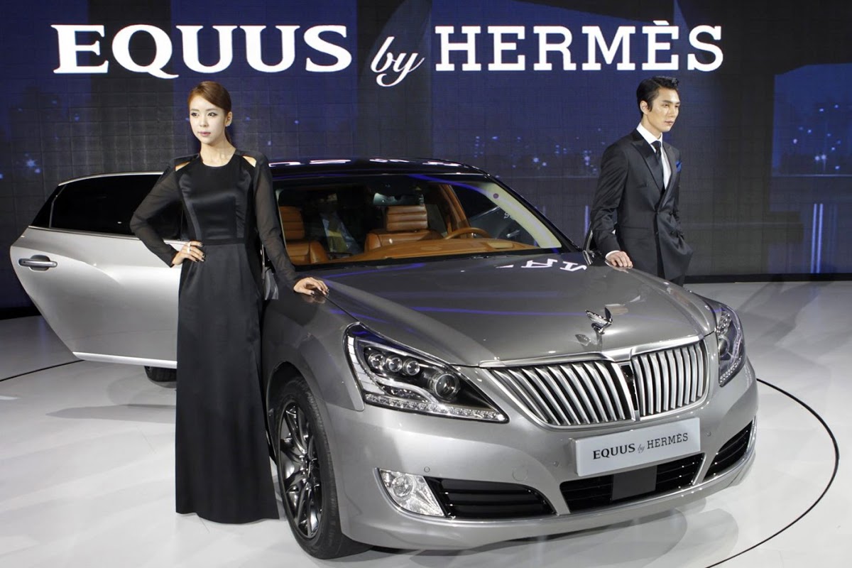 Hyundai Gets Glitzy with Equus Stretch Limo Designed by Hermes [w/Video ...
