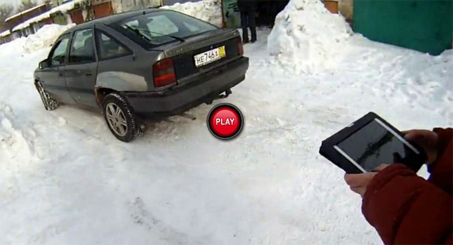  Russians Mod Old Opel Vectra and Remotely Control it Via an iPad