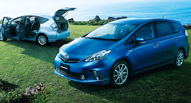  Daihatsu Baptizes the Toyota Prius V the New Mebius in Japan