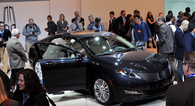  Lincoln May Re-Launch 2013 MKZ After Embarrassing Production Delays