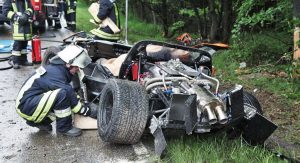 Ford-GT40-Replica-Crash-2 Ford-GT40-Replica-Crash-2