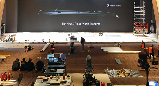  Mercedes-Benz to Reveal New S-Class at the Airbus A380 Delivery Centre