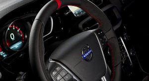 Volvo-V40-Heico-Pirelli-Edition-E Volvo-V40-Heico-Pirelli-Edition-E