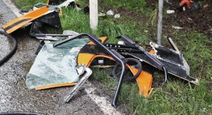 Ford-GT40-Replica-Crash-4 Ford-GT40-Replica-Crash-4