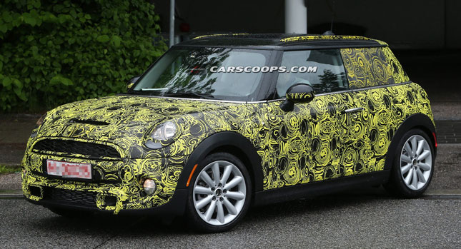  Spied: New 2014 Mini Hatch Shows Up in Cooper S Guise