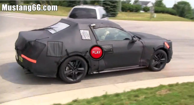  Scoop: 2015 Ford Mustang GT Flexes V8 as it Tries to Avoid the Paparazzo