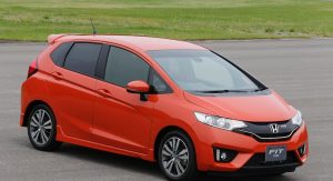 2014-Honda-Fit-Jazz-7