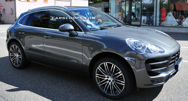  Scoop: New Porsche Macan and Macan Turbo Compact SUVs with Minimal Camouflage
