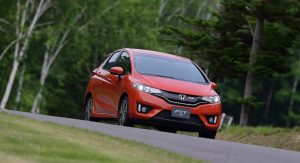2014-Honda-Fit-Jazz-17