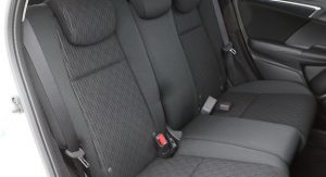 2014-Honda-Fit-Jazz-39