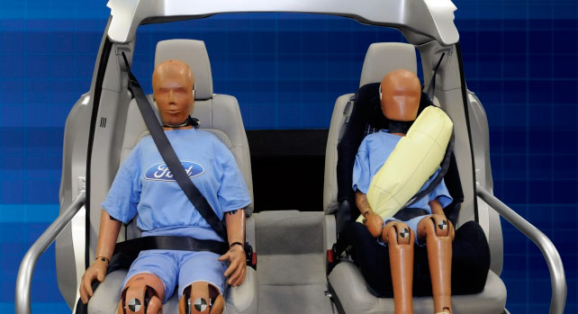  Ford Makes 2014 Fusion a Bit Safer with Inflatable Rear Seat Belts