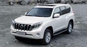 2014-Toyota-Land-Cruiser-Facelift-2