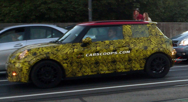  U Spy: New 2014 Mini Hatch Wears its Camo Again and Hits Munich's Streets