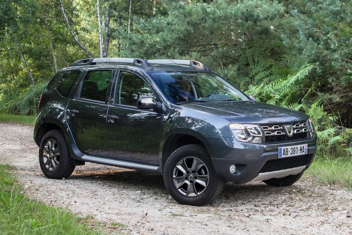 New Photos of the Facelifted Dacia Duster Reveal Updated Interior, May Get  1.2L Turbo