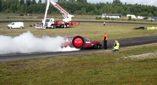  Driver Drifts the Wheels Off Old 600HP Mercedes Estate Diesel