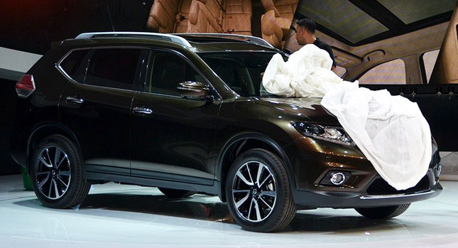  First Photos of New 2014 Nissan X-Trail and Rogue 7-Seater SUV