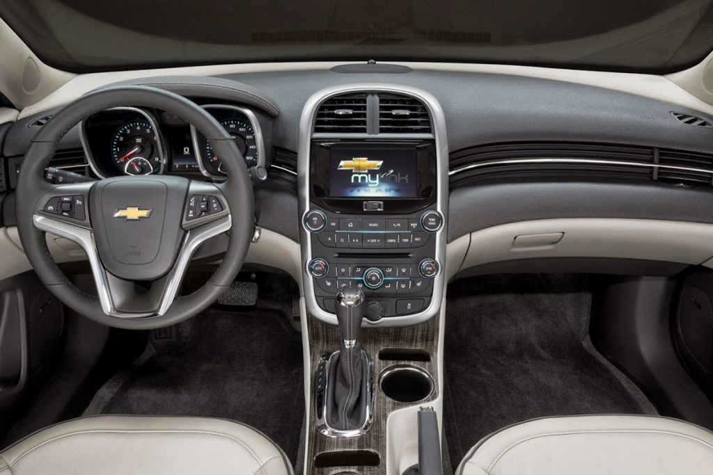  US Warns Repaired Cars Could Be Hiding Deadly Chinese Airbags