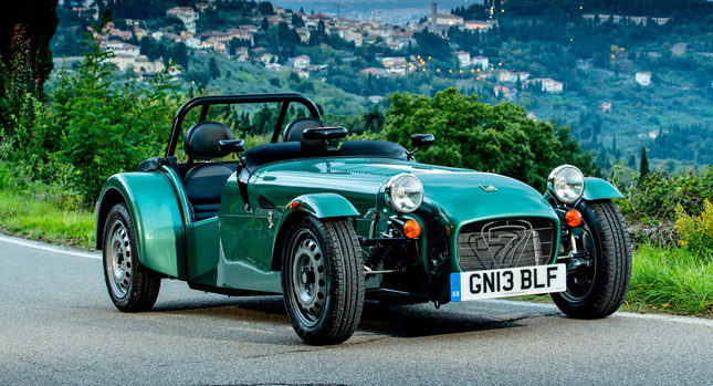  New Caterham Seven 160 with Suzuki 0.66L Turbo 3-Cylinder Does 0-60 MPH in 6.5 Sec