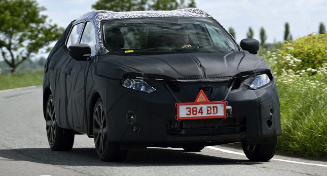  Nissan Shares Photos and Video of Camouflaged 2014 Qashqai
